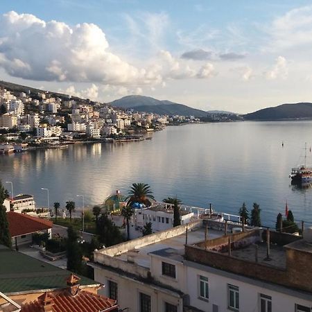 Seaview Apartment Detjoni Sarandë Esterno foto