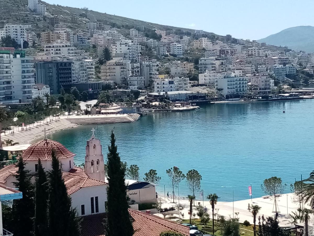 Seaview Apartment Detjoni Sarandë Esterno foto